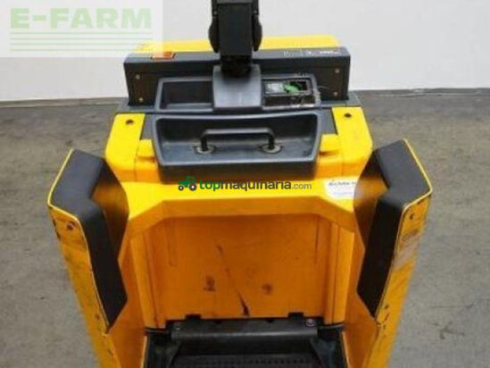 Elevadora - Jungheinrich - ere20