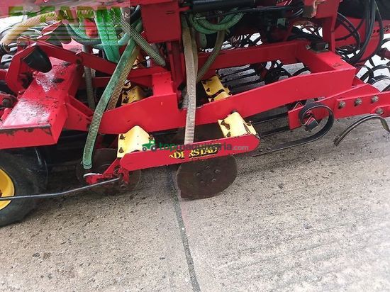 Sembradora - Väderstad - rapid 600 p - ersatzteilspender