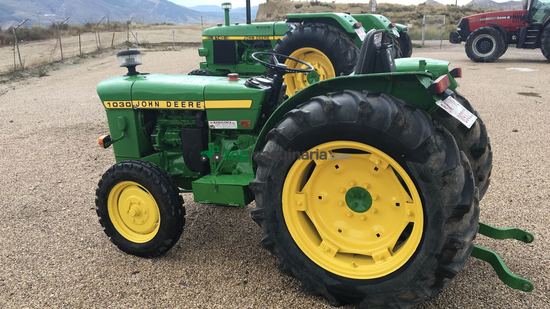 Tractor agrícola - 1030