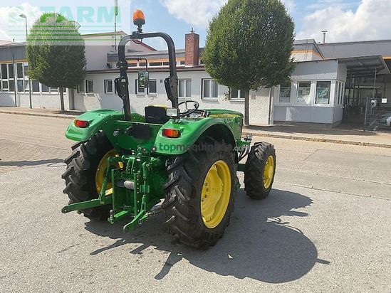 Tractor agrícola - John Deere - 5055 e
