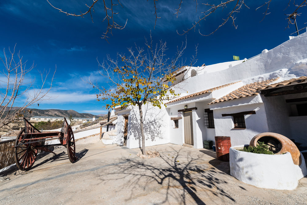 cave-accommodation-in-andalucia