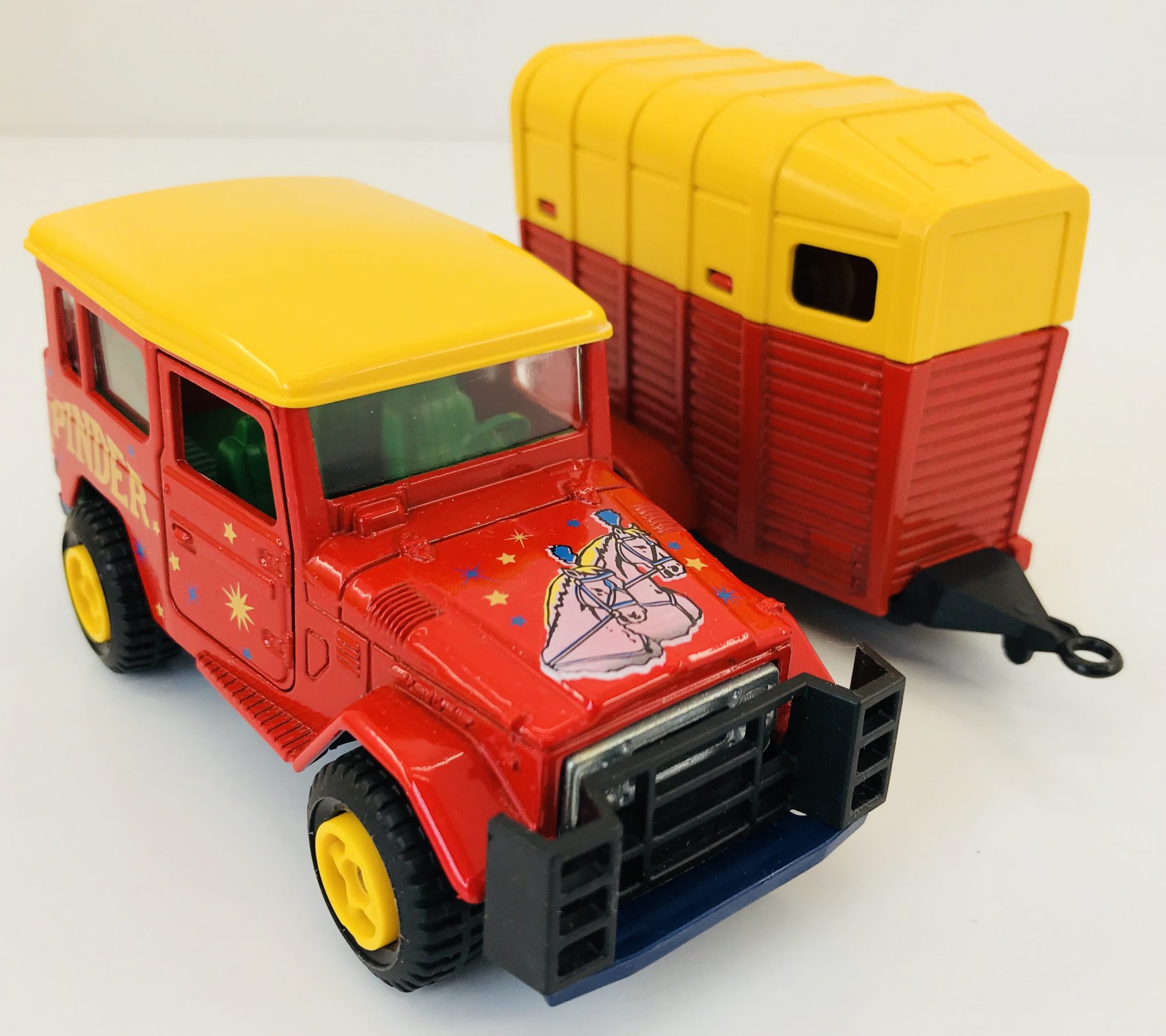 5FB5E2E214964D13B853589884FA1330 Toy Hunter UK