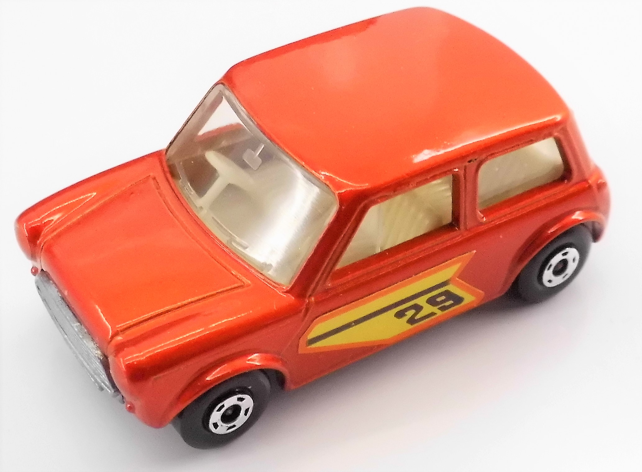 Matchbox Superfast "Racing Mini" No 29 Toy Hunter UK Retro