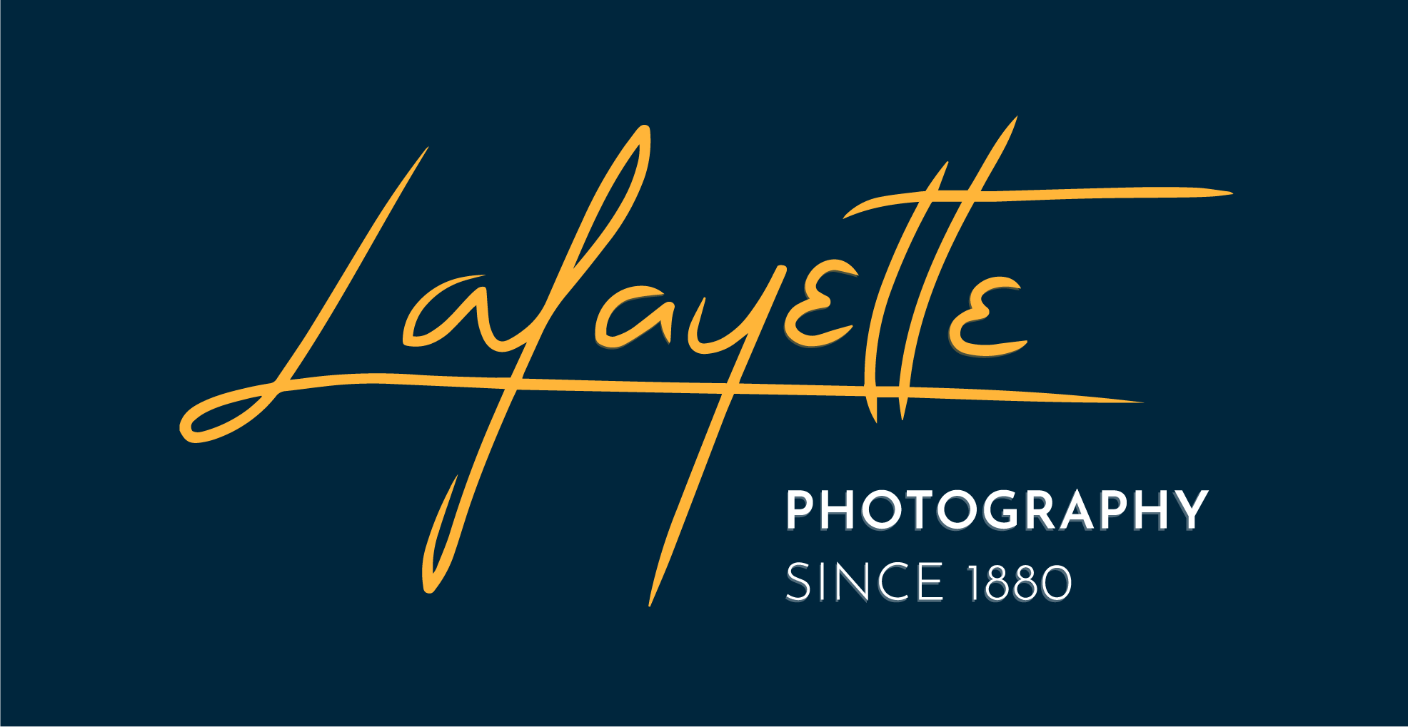 Mahogany Certificate Frame – 35.5cm x 25cm – Lafayette Graduation Photography
