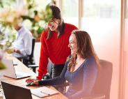 Maak indruk met floral design, gratis bezorgd. 