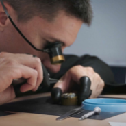 Tramite il nostro sito o presso concessionari autorizzati