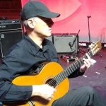 Cristóbal Rodríguez, Guitarist in Barcelona
