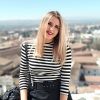 Isabel María Moral Rubiano, Cuidadora de mascotas en Córdoba