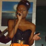 Flor Comandä, Singer in Málaga