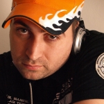 Barmandj Alberto Rodriguez Espinosa, DJ a Premià de Dalt