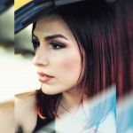 Helena Valkyr, Cantant a Alicante