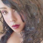 Elizabeth Strauss, Makeup artist in Linares