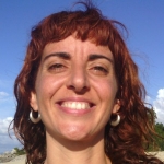 Maruxa Llamazares, Cuidadora de gent gran a Vigo