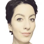 Alba María, Waitress in Granada