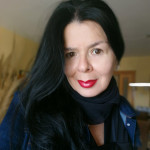 Iris Leon, Cuidadora de gent gran a Blanes