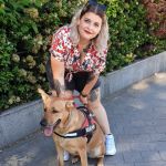 Virginia Shines, Passejadora de gossos a Torrejón de la Calzada