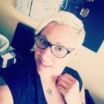 Alejandra Luscher, Manicurist and pedicurist in Sada