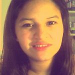 Thelma Román, Monitora de lleure a Barcelona