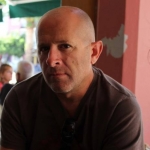 Luis García, Netejador a Vilagarcía de Arousa