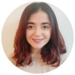 Victoria Hinojosa, Monitora de tiempo libre en Barcelona