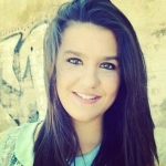 Paula Macarrilla Martínez, Netejadora a Málaga