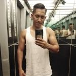 Jonathan Esparza, Masseur in Madrid