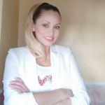 Claudia Reyes, Psicòloga a Monturque