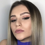 Valentina Cerasela, Maquilladora professional a Girona