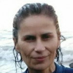 Chari Molina Garaña, Profesora de francés en Llanes