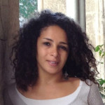 Wafa Oukhalmich, Azafata in Girona