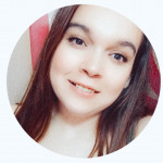 Laura Rodriguez Mateos, Canguro en Huelva