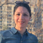Amina Abdessadek, Traductora d'espanyol a àrab marroquí a Igualada