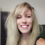 Paola Fernández Piñar Hernández, Waitress in Granada