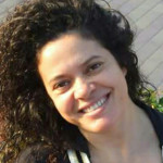 Mariaavelino Alineavelino, Babysitter in Pamplona