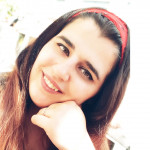 Aroa Juan, Auxiliar de geriatria a Granollers