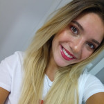 Orianna Cavallaro, Azafata en Barcelona