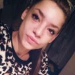 Iris Andres, Waitress in Zaragoza