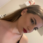 María Torrejón González, Makeup artist in San Fernando