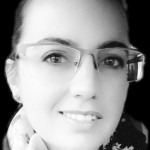 Maite García, Waitress in Vega de San Mateo