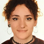 Carolina Cruces, Cuidadora de mascotes a Logroño