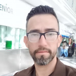 Roger Romero, Cuidador de enfermos o discapacitados en Antequera
