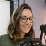Esther Moya, Redactora de continguts en castellà a Valencia