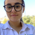 Alba García, Cuidadora de malalts o discapacitats a Alicante