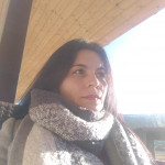 Liliana Sbirciog, Waitress in Oviedo