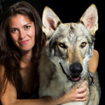 Sara Nieva, Ensinistradora de gossos a Venturada