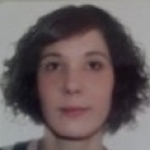Sara Fernández, Waitress in Zaragoza