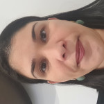 Renata Bortolozzo Antunes, Netejadora a Parla