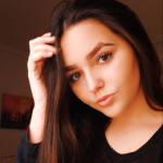 Sandra Gómez, Dog walker in Torrevieja