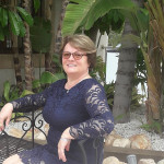 Ilona Kozma, Netejadora a Valencia