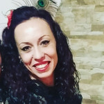 Cynthia Lloret Martinez, Xofer privat a Alicante